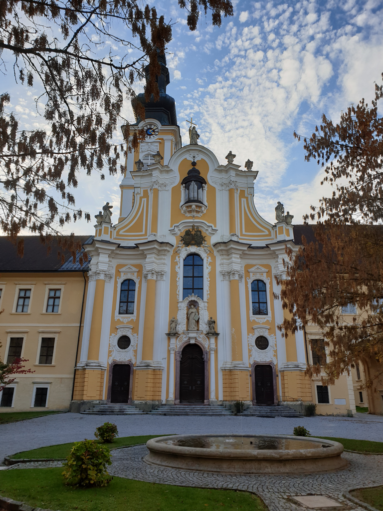 Stift Rein, Basilika Aussenansicht